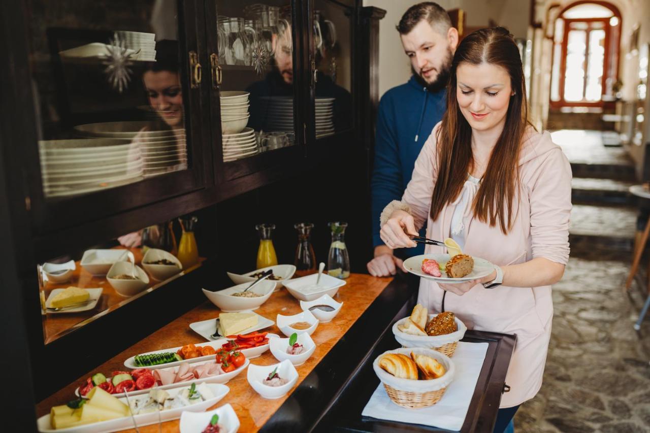 Hotel Penzion Familia Poprad Zewnętrze zdjęcie