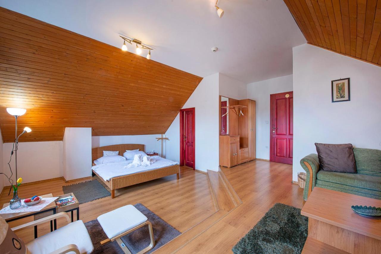 Hotel Penzion Familia Poprad Zewnętrze zdjęcie